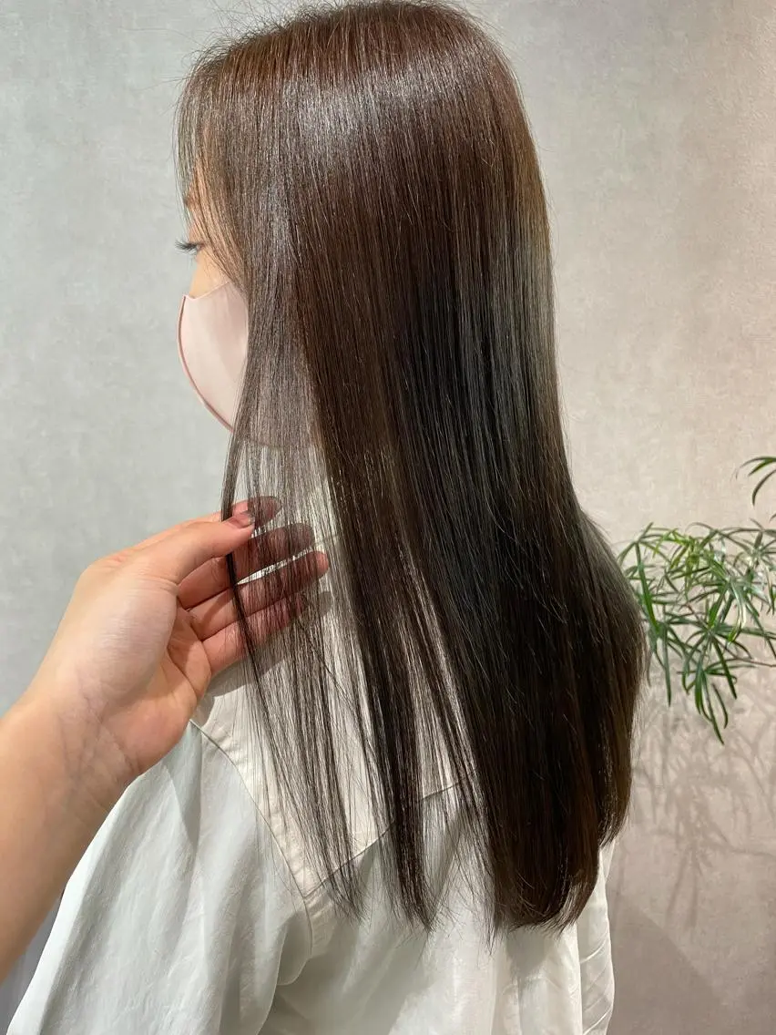 ロング カラー 髪質改善 トリートメント ヘアカラー トリートメント ナチュラル透明感🌱 小山美樹子のヘアスタイル