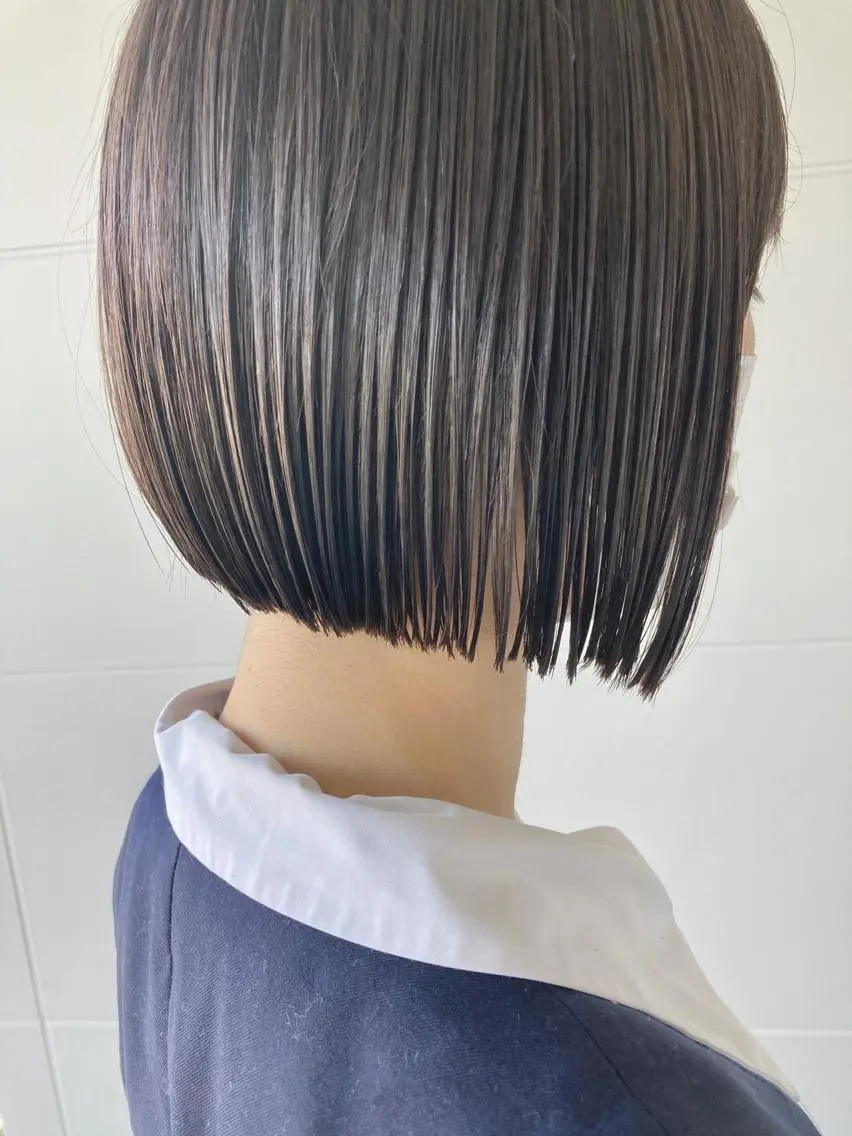 ショート 切りっぱなしボブ ボブ タカツド ユウキのヘアスタイル
