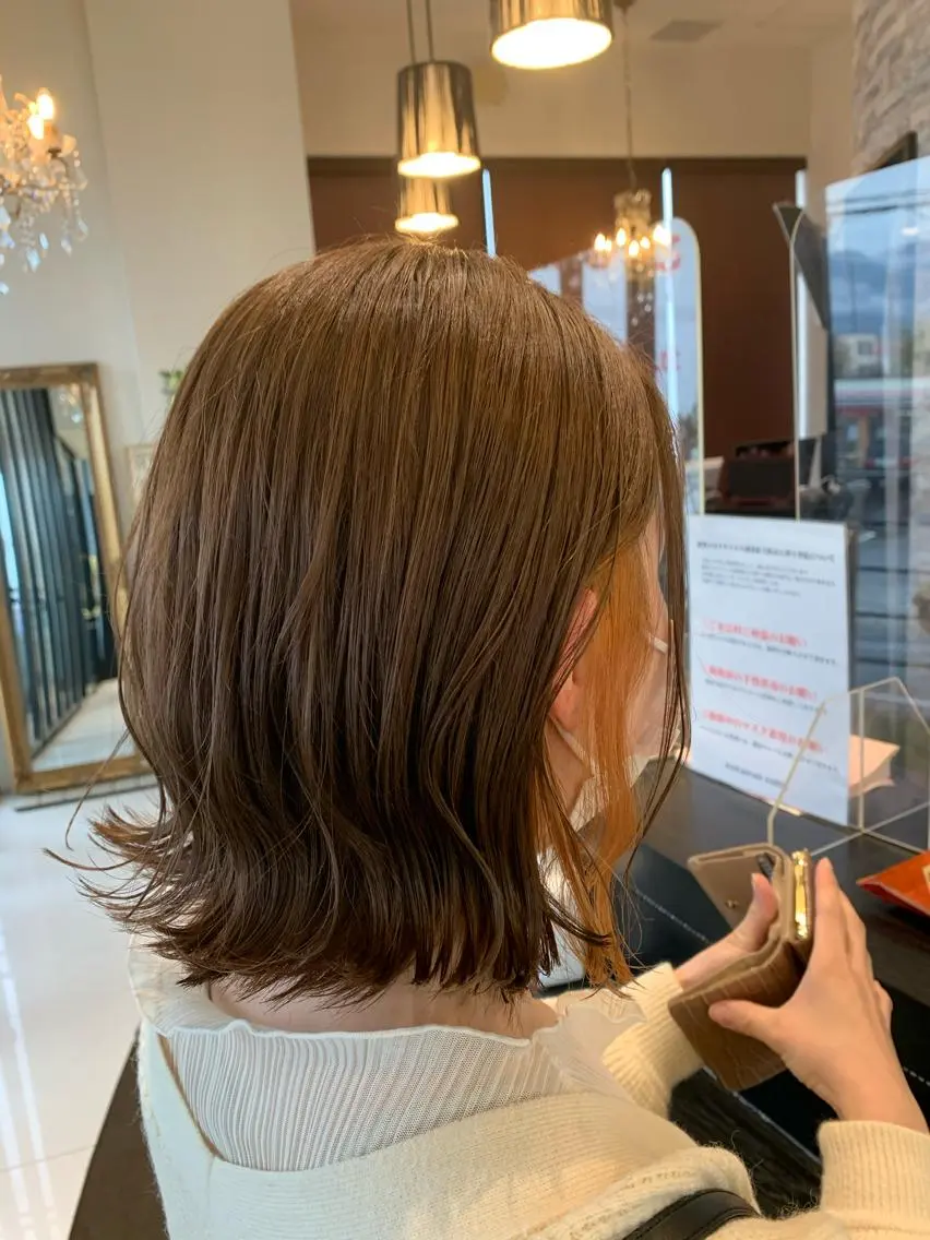 ミディアム タカハシ ヨシヒトのヘアスタイル