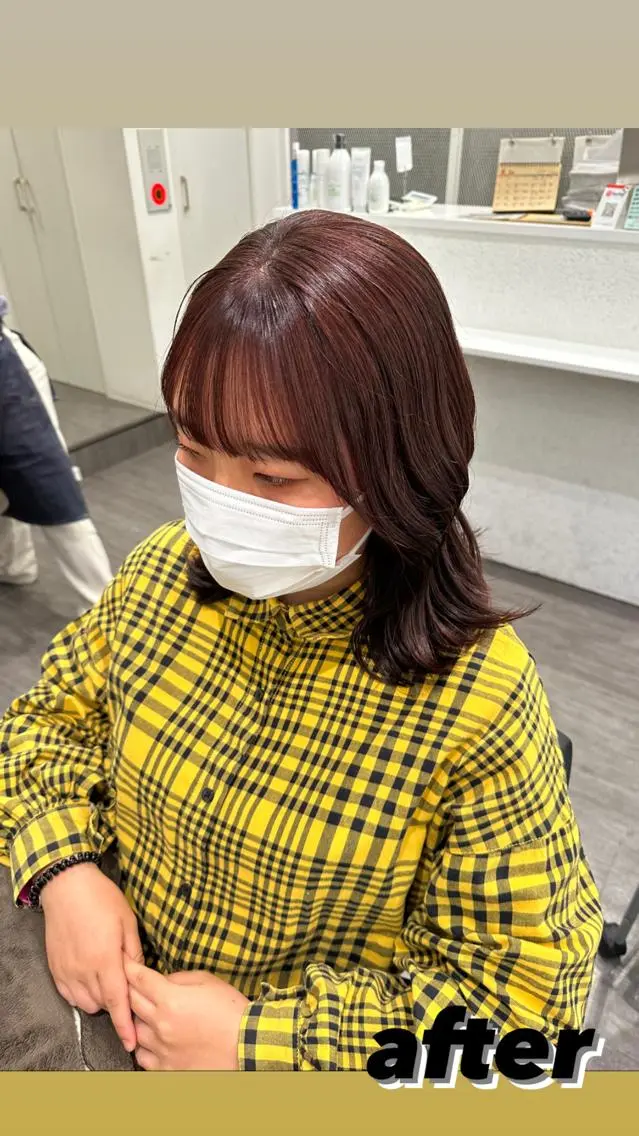 ミディアム カラー ピンクカラー レッドカラー カット ヘアカラー トリートメント 艶髪レイヤー上田 紗也🇰🇷💗のヘアスタイル
