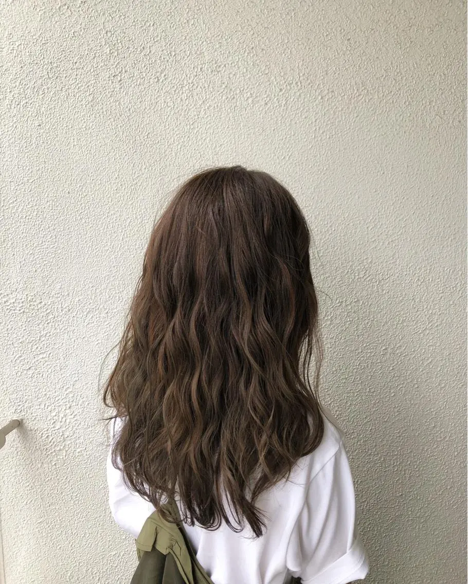 ロング ヘアカラー トリートメント iroa+color 鶴見店のヘアスタイル