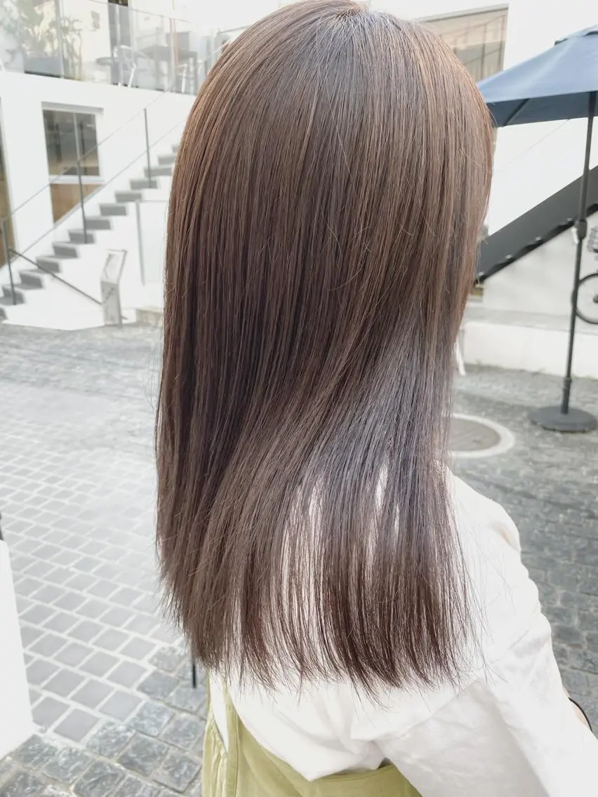 セミロング カラー カット ヘアカラー トリートメント 佐藤史哉* 韓国レイヤー赤み除去のヘアスタイル