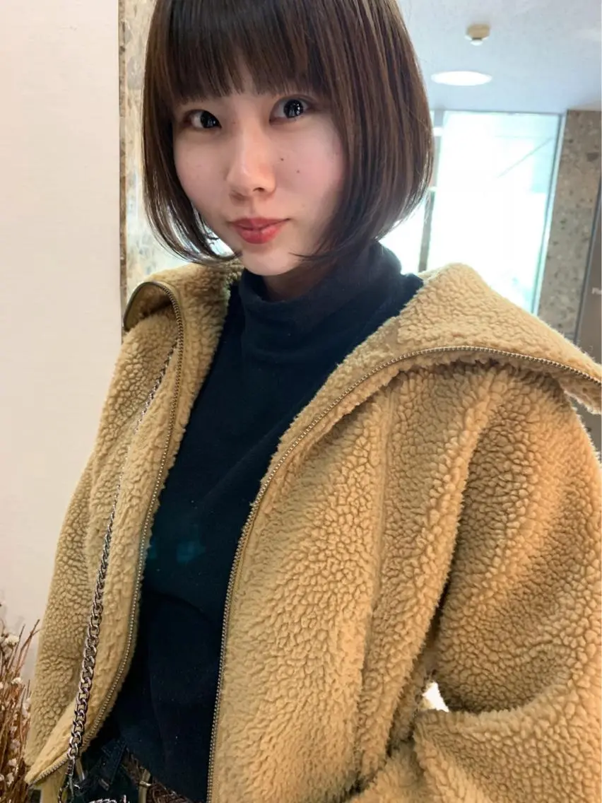 ショート カラー パーマ ヘアアレンジ メンズ キッズ ネイル マツエク・マツパ グレージュ ボブ 古賀 侑磨のヘアスタイル