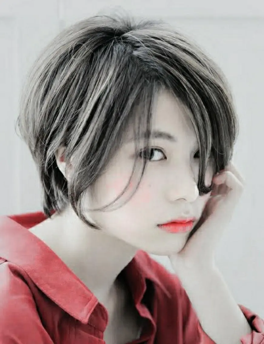 ショート カラー ✂️✂️徳　田✂️ ✂️のヘアスタイル