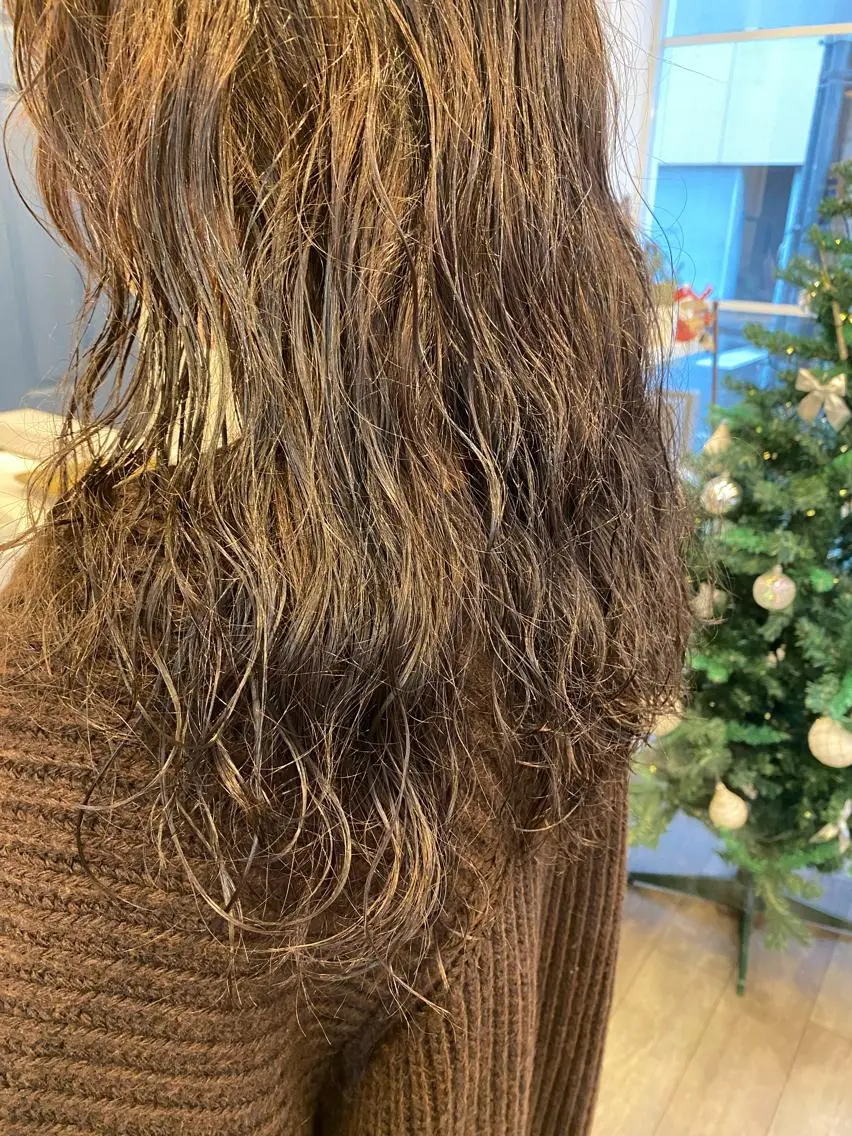 ロング パーマ 韓国風ヘア sol Amiのヘアスタイル