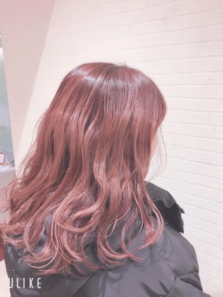 セミロング カラー LiTA RIKUのヘアスタイル