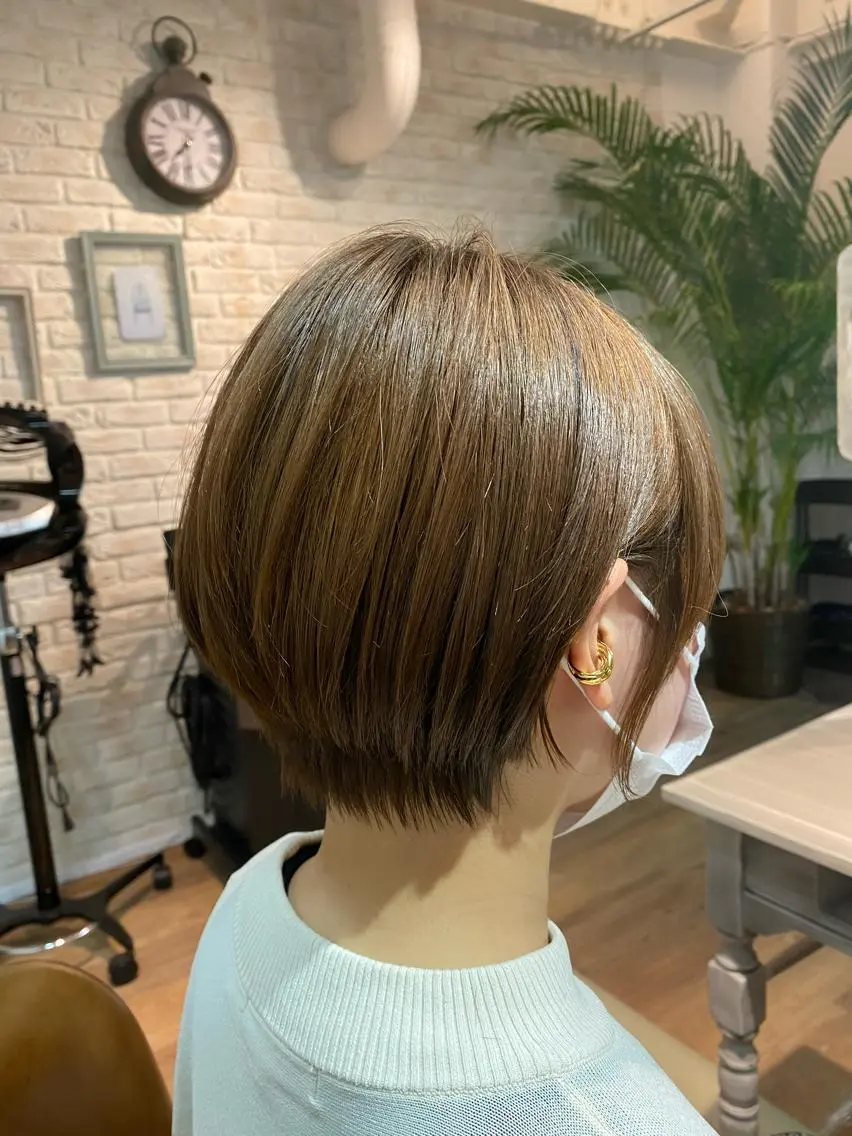 ショート カラー ショートヘア アンソニー ショウゴのヘアスタイル