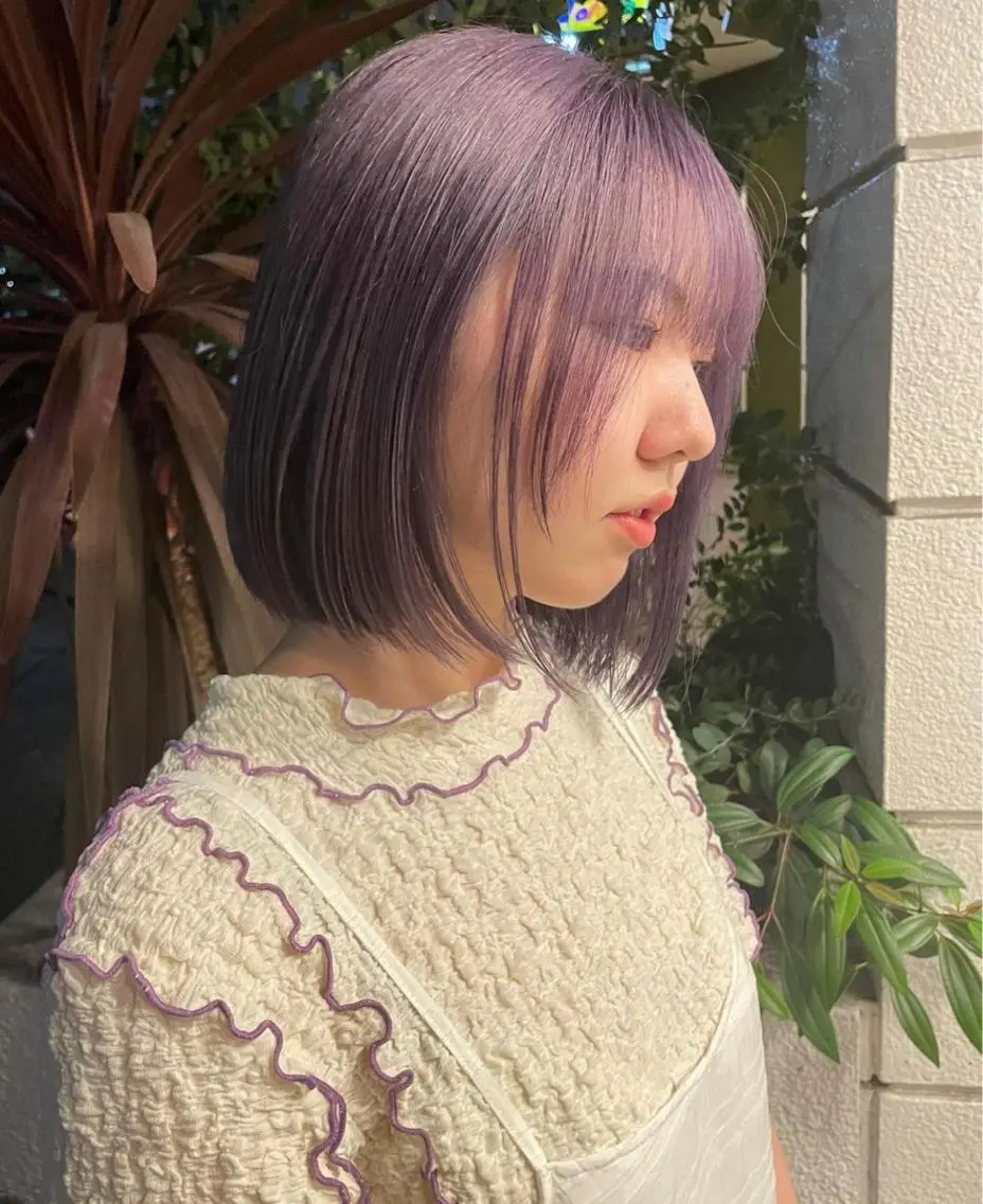 ショート カラー ブリーチ ラベンダーカラー 韓国ヘア💇🏼 kanonのヘアスタイル