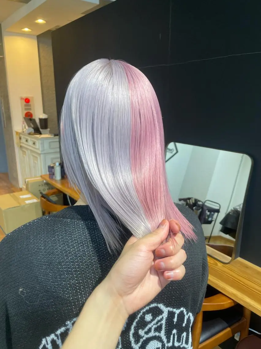 セミロング ヘアカラー トリートメント ヘアセット ハイトーン特化🎀 LEONのヘアスタイル