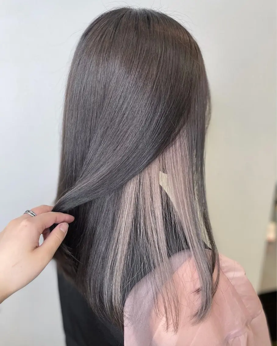 ロング カラー イヤリングカラー グレージュ IORI #韓国ヘア#髪質改善のヘアスタイル