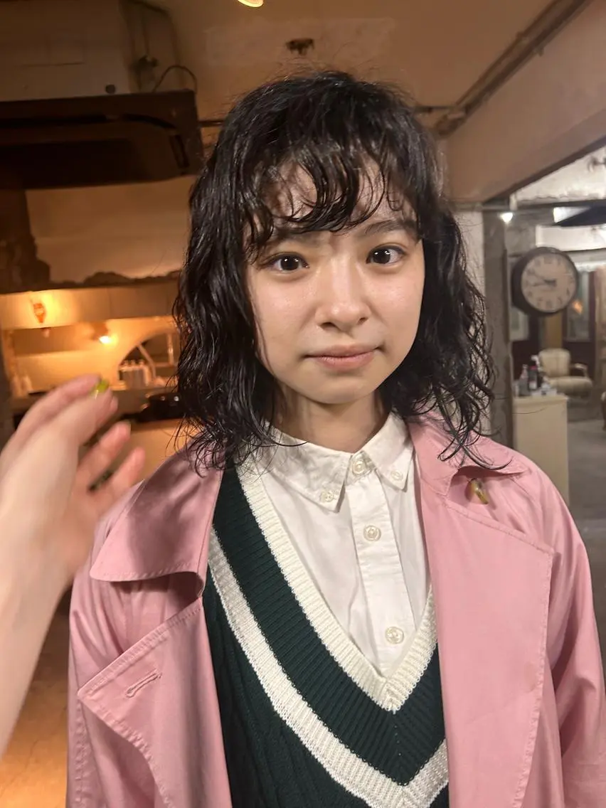 ミディアム パーマ ミディアムパーマ お任せヘア☘️☘️ 及川渚のヘアスタイル