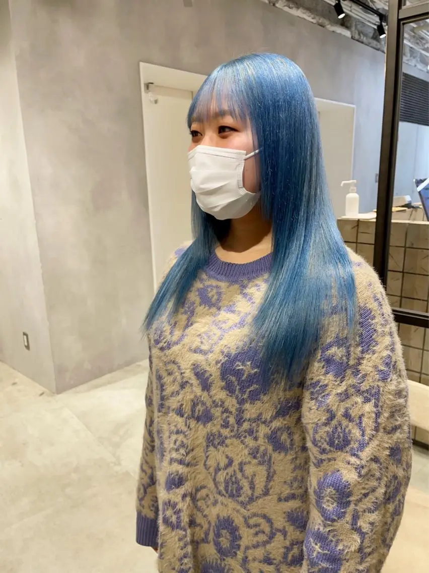 ロング カラー ブルーカラー カット ヘアカラー トリートメント 🦋レイヤーカット ミドリカワ🦋のヘアスタイル