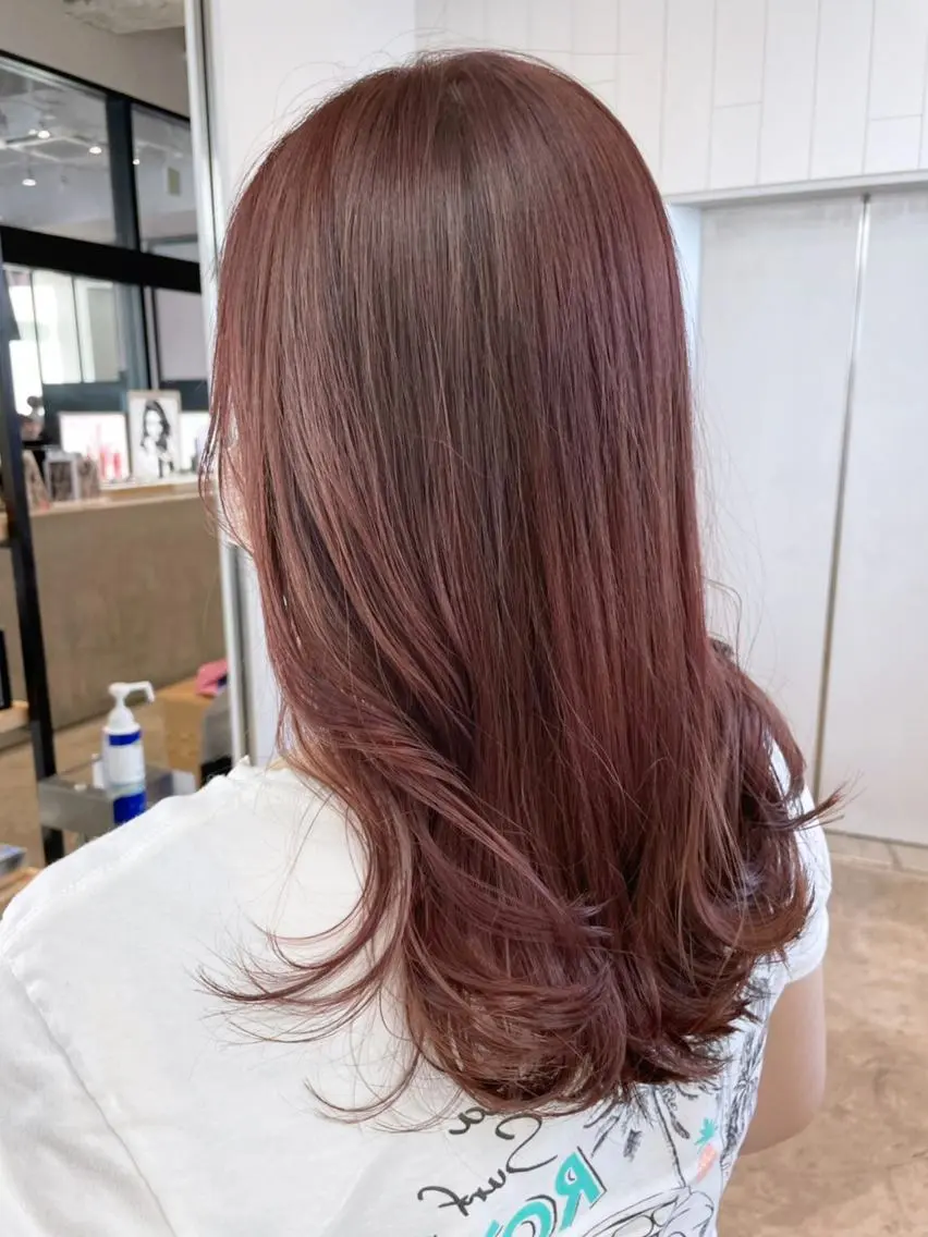 セミロング カラー ピンクカラー カット ヘアカラー トリートメント ITbyALBUM 下北沢店のヘアスタイル