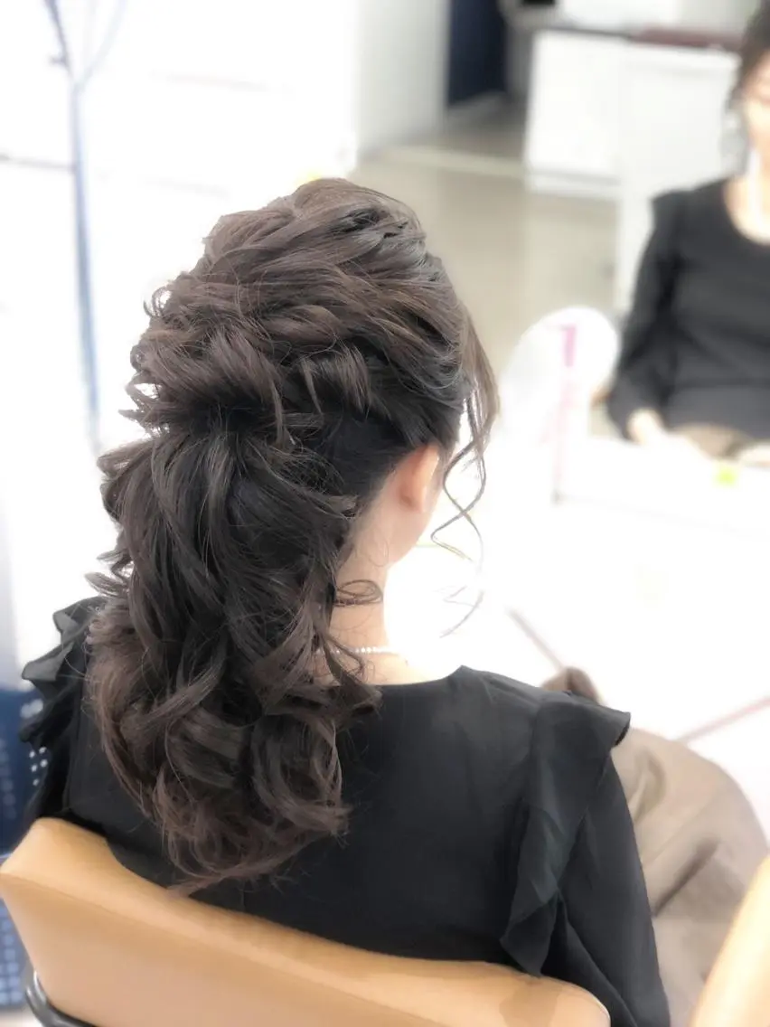 セミロング ヘアセット専門店 佐藤のヘアスタイル