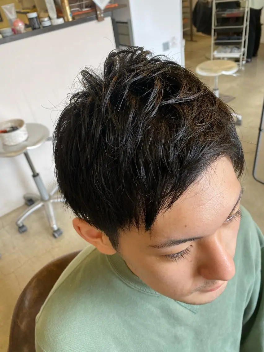 メンズ ダウンパーマ メンズパーマ ツーブロック 石川 信英のヘアスタイル