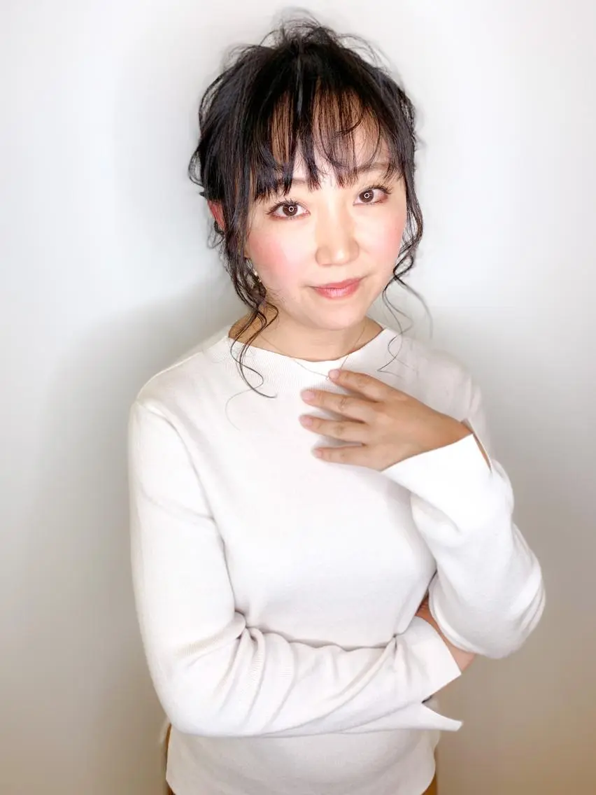 セミロング ヘアアレンジ 伊藤 裕貴のヘアスタイル