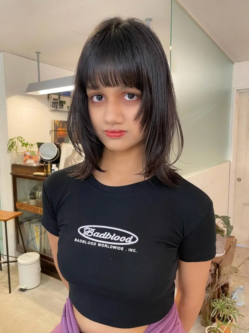 ミディアム レイヤーカット 暖色カラー🧡 ボブ🧚‍♀️マナのヘアスタイル