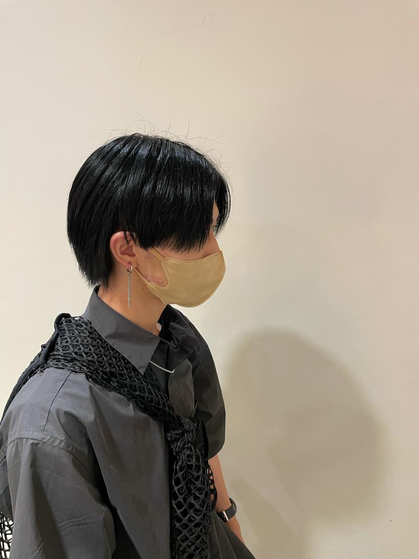 カラー 黒髪 ブルーカラー ブルーブラック 笠原未稀/カット・ ブリーチ無しカラーのヘアスタイル