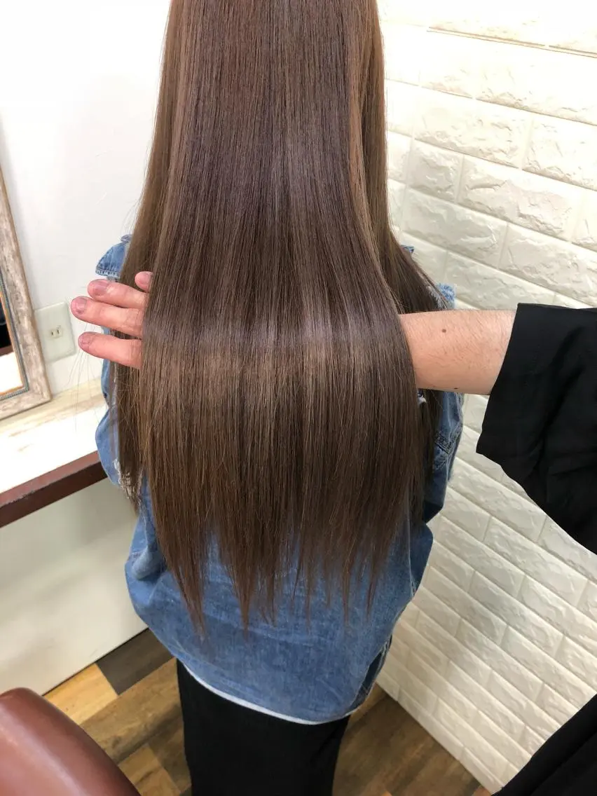 ロング カラー 髪質改善 トリートメント トリートメント famille ファミーユのヘアスタイル