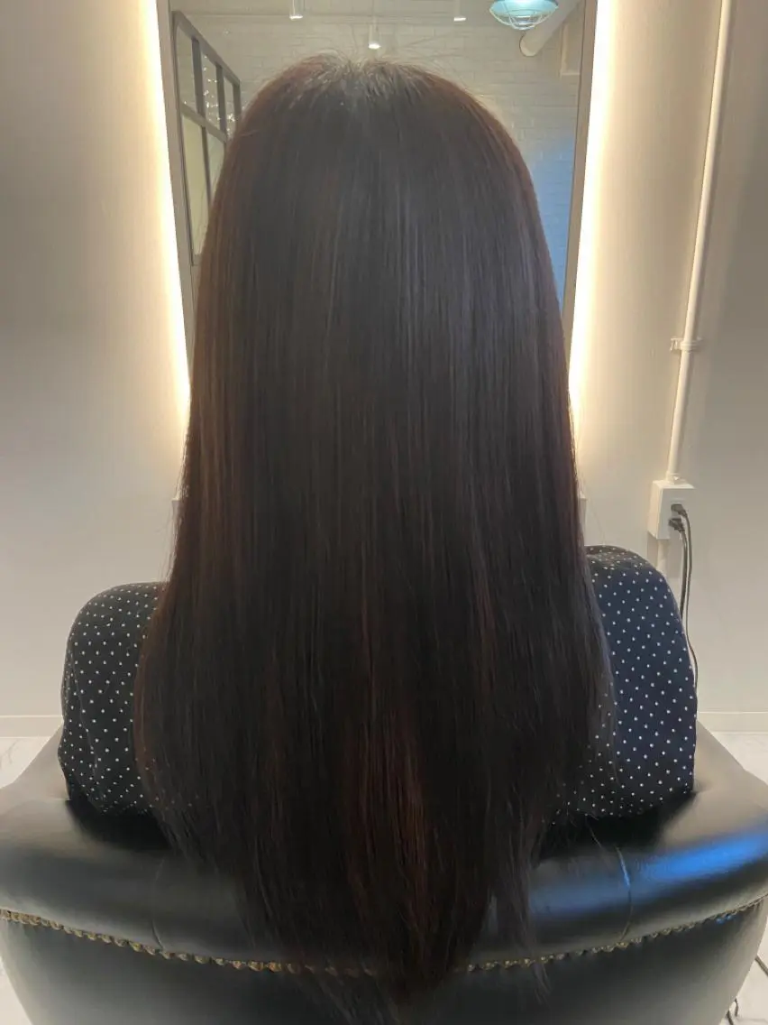 セミロング 縮毛矯正 縮毛矯正 トリートメント ツバサ 髪質改善のヘアスタイル