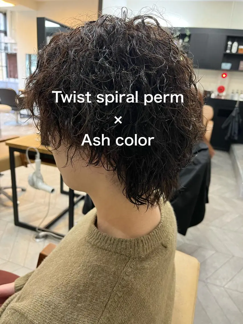 ショート カラー パーマ メンズ カット ヘアカラー パーマ トリートメント 和田 真弥のヘアスタイル