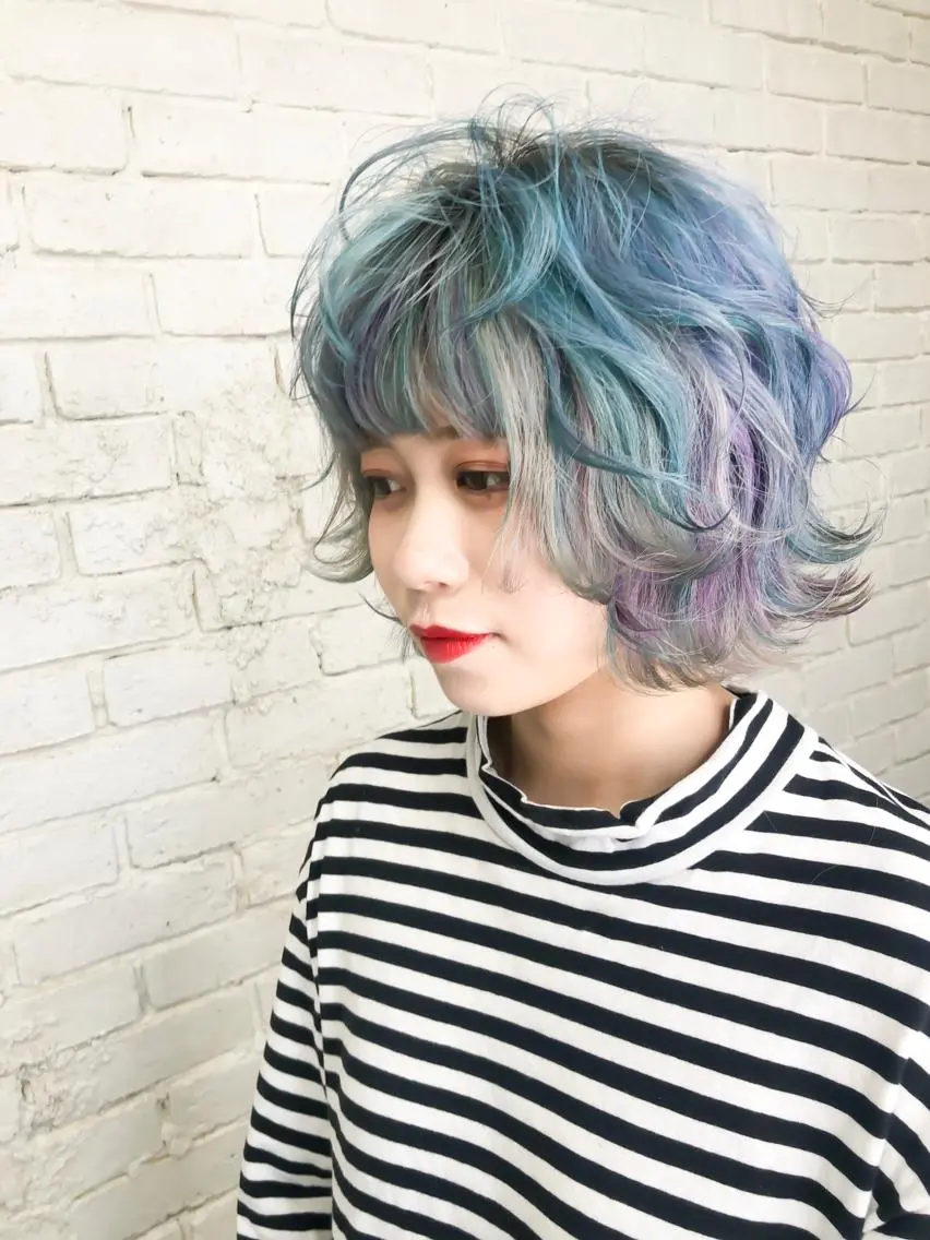 ミディアム カラー ヘアカラー トリートメント welring hair salonのヘアスタイル