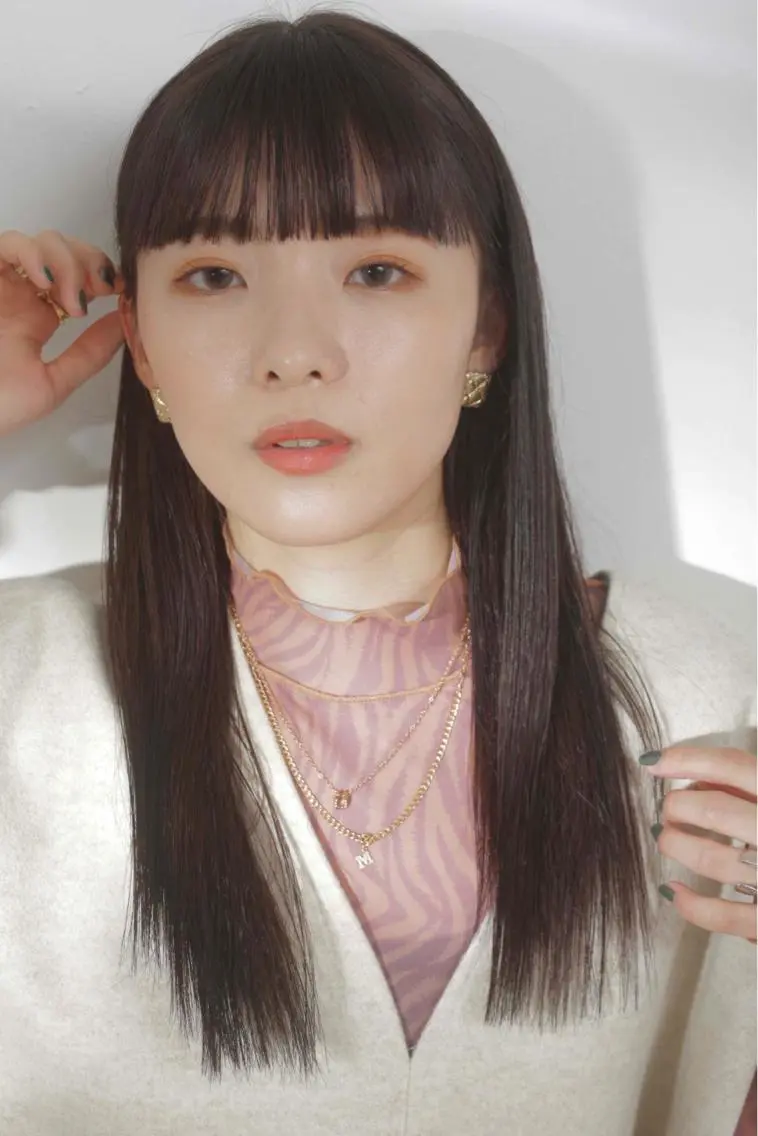 セミロング カット ヘアカラー エクステ しもかわ かほのヘアスタイル