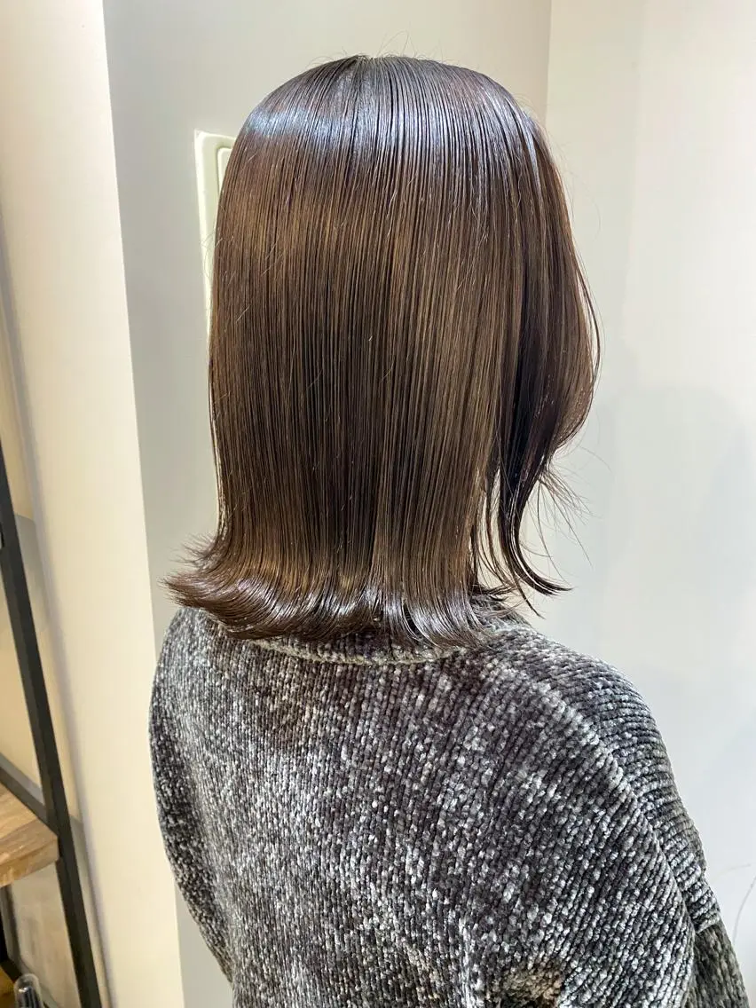 ミディアム louwe 武藤幸世のヘアスタイル