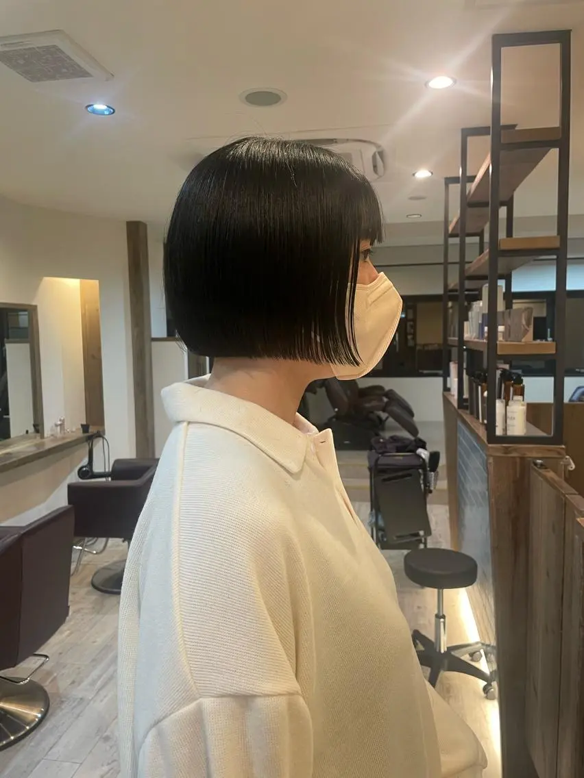 ミディアム カラー ボブ ヘアカラー 渋谷 留菜のヘアスタイル