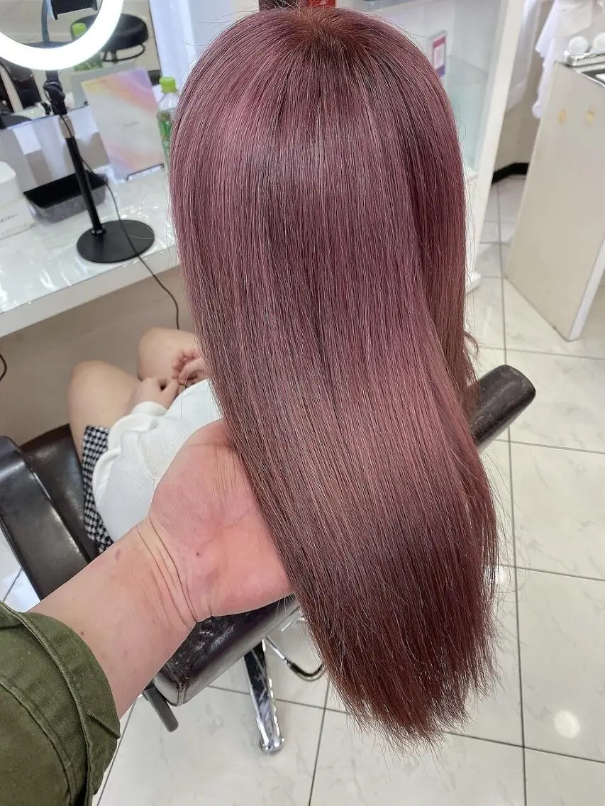 カラー ロング ヘアアレンジ シールエクステ バレイヤージュ ベージュカラー ブリーチ ケアブリーチ M. KANAのヘアスタイル