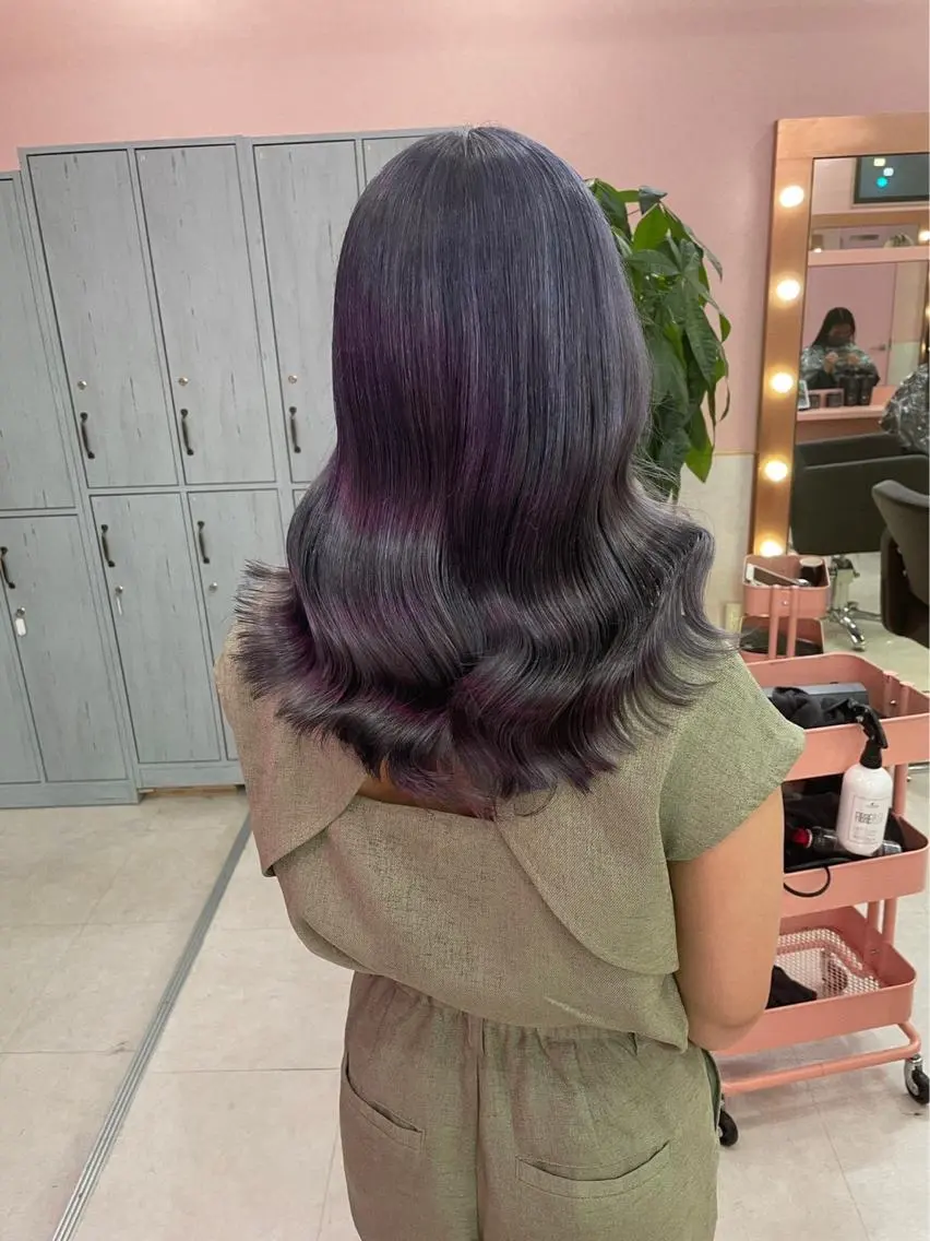 ロング カラー ブリーチ ハイトーンカラー ロング 【毎朝セット3分】 メンズパーマ　真人のヘアスタイル