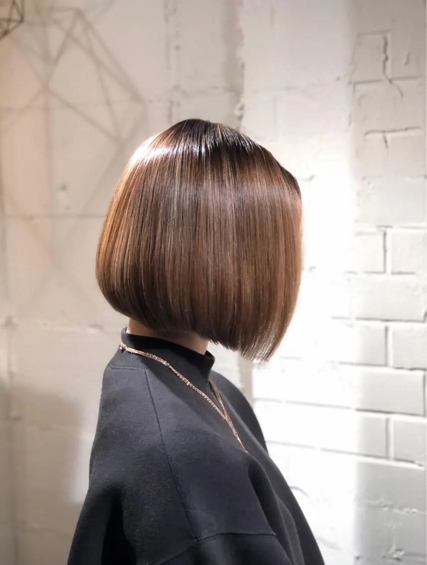 ミディアム ボブ 泉 堅也のヘアスタイル