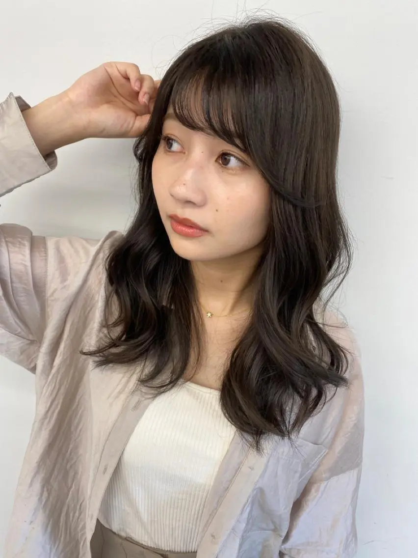 ロング 顔周りカット ヘアカラー 🌼渋谷韓国レイヤー 桑尾幸奈🌼のヘアスタイル