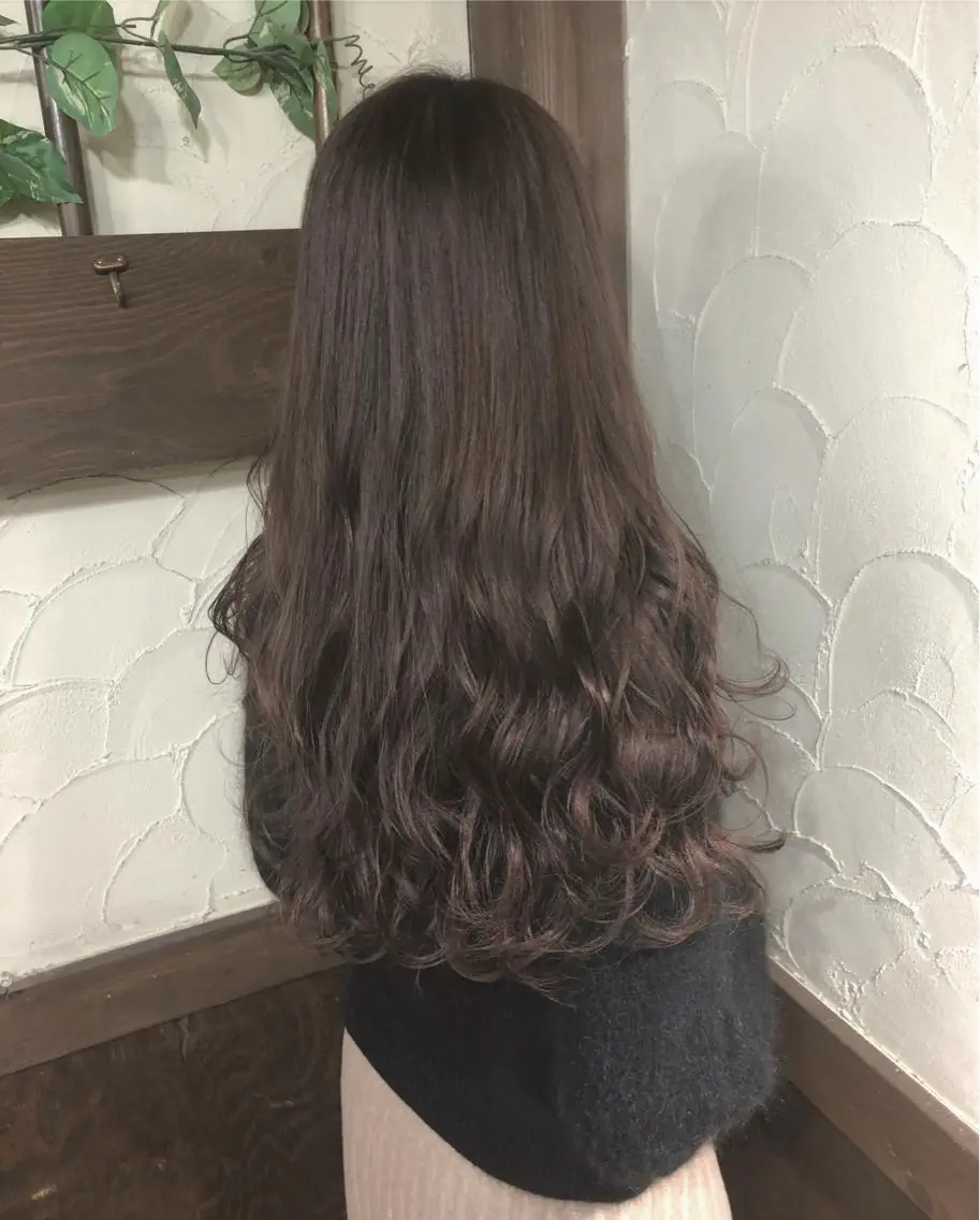 ロング シールエクステ エクステ 外国人風カラー ハイライト レイヤーカット Loob.TOKYO MIYA🌈のヘアスタイル
