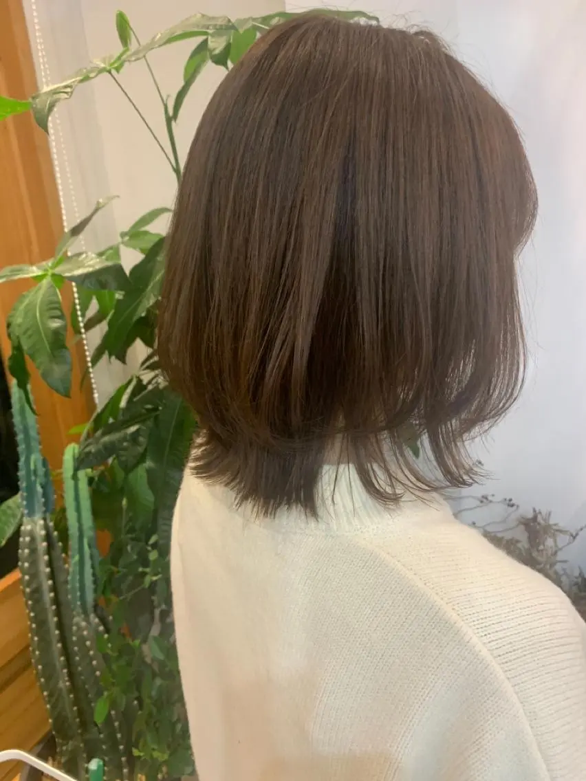 ミディアム カラー アッシュ ブリーチ ラベンダーカラー ラベンダーアッシュ ブリーチなしカラー 中目黒🌼 🌼ハナのヘアスタイル