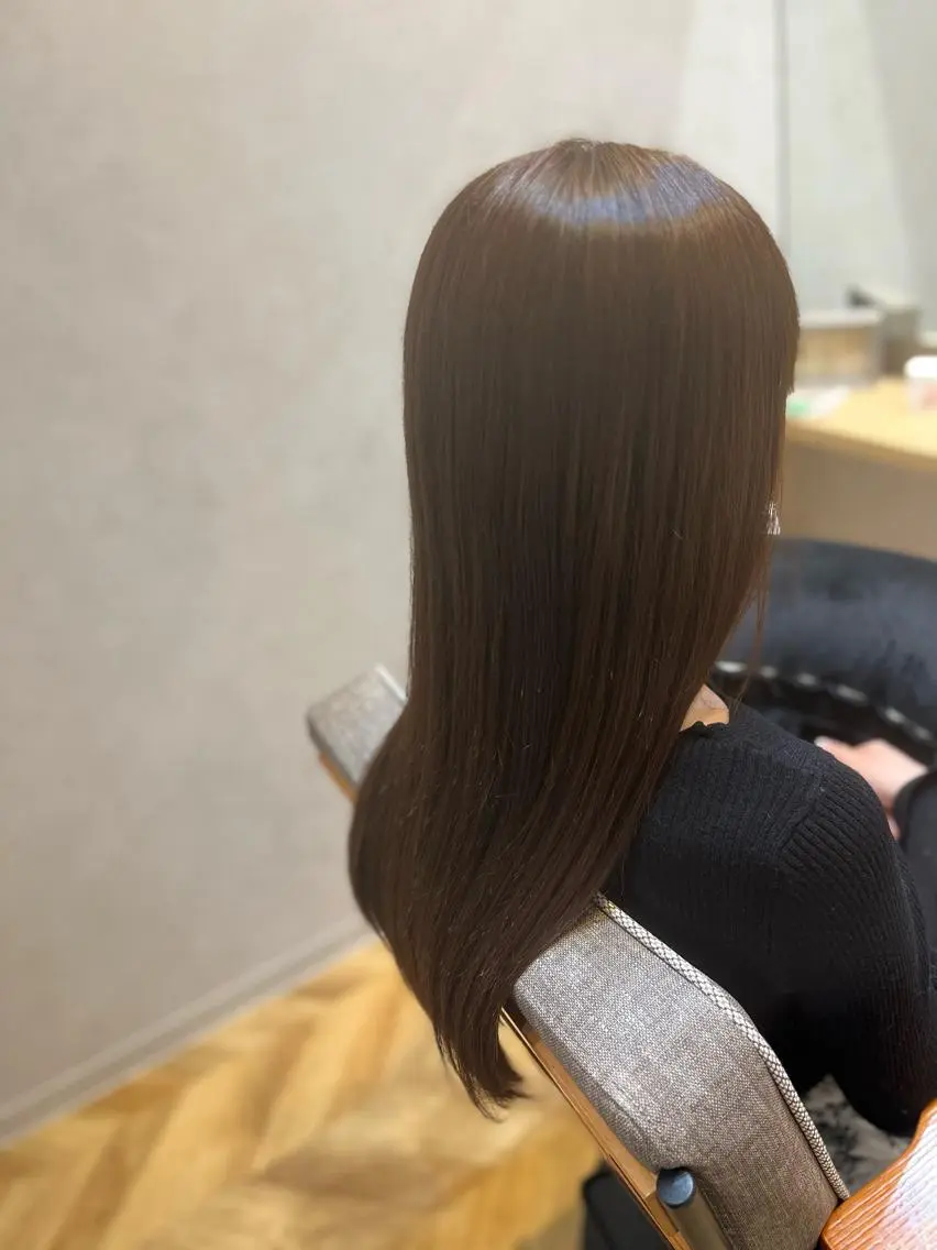 ロング ハイライト レイヤーカット 縮毛矯正 トリートメント 縮毛矯正 "今"だけでない美髪 KOTOMIのヘアスタイル