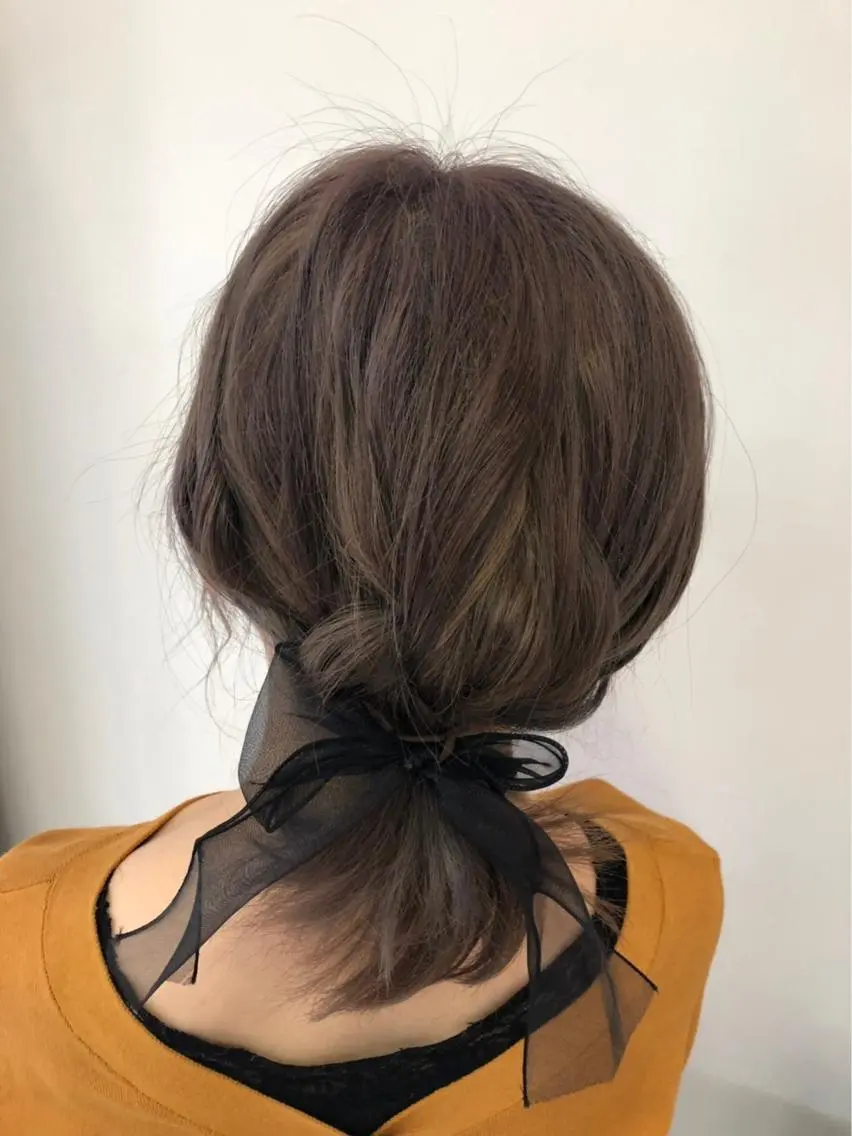 ミディアム カラー ヘアアレンジ マルヤマ リナの眉毛・アイブロウイメージ