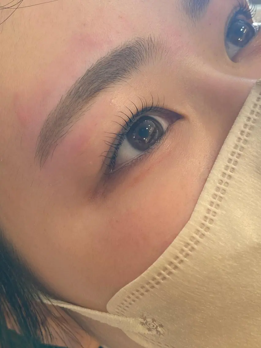 マツエク・マツパ アイブロウ 眉毛ワックス脱毛 まつげパーマ 會田 あかりの眉毛・アイブロウイメージ