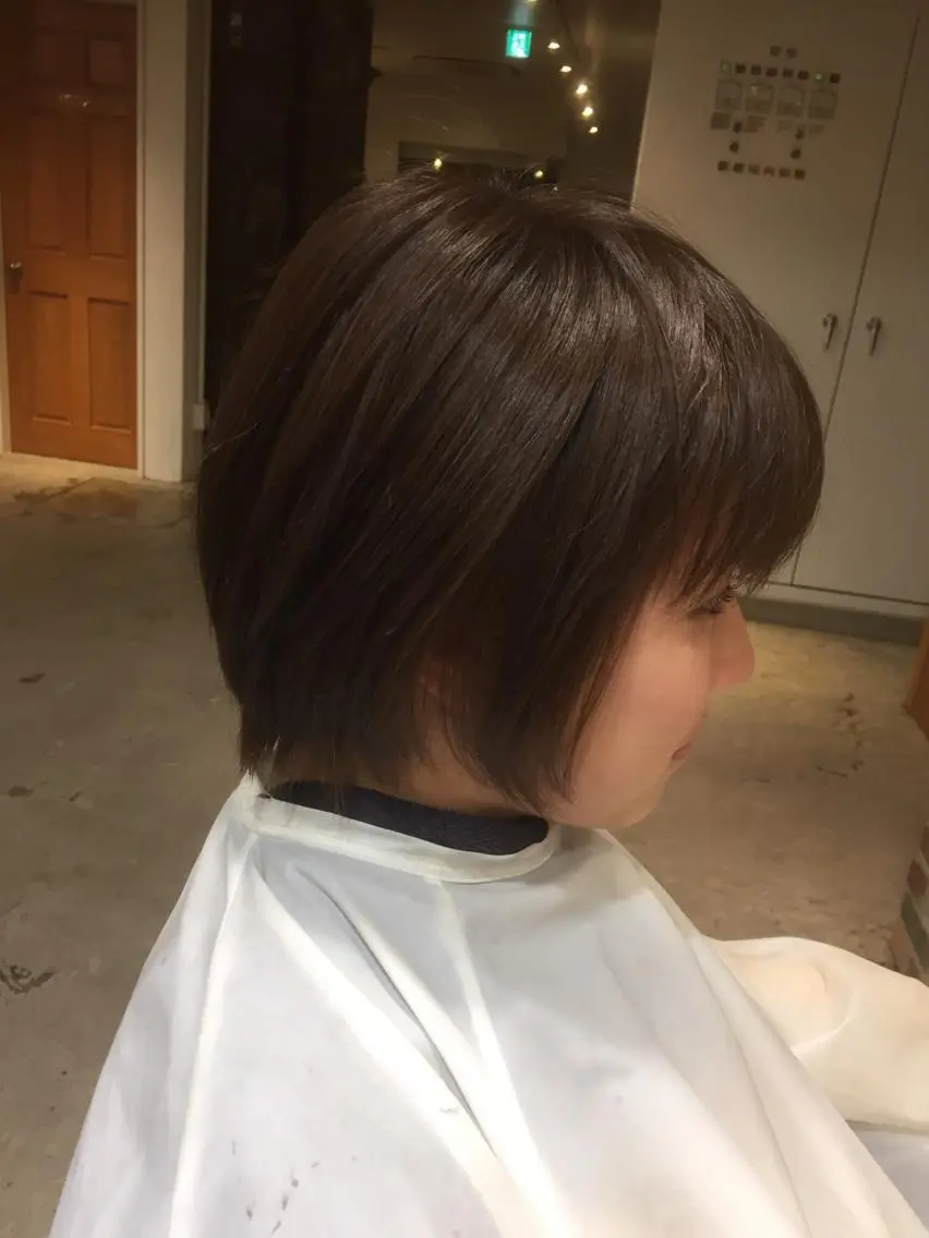 ショート カラー アッシュ ブリーチ ブリーチなしカラー 竹嶌 健吾のヘアスタイル