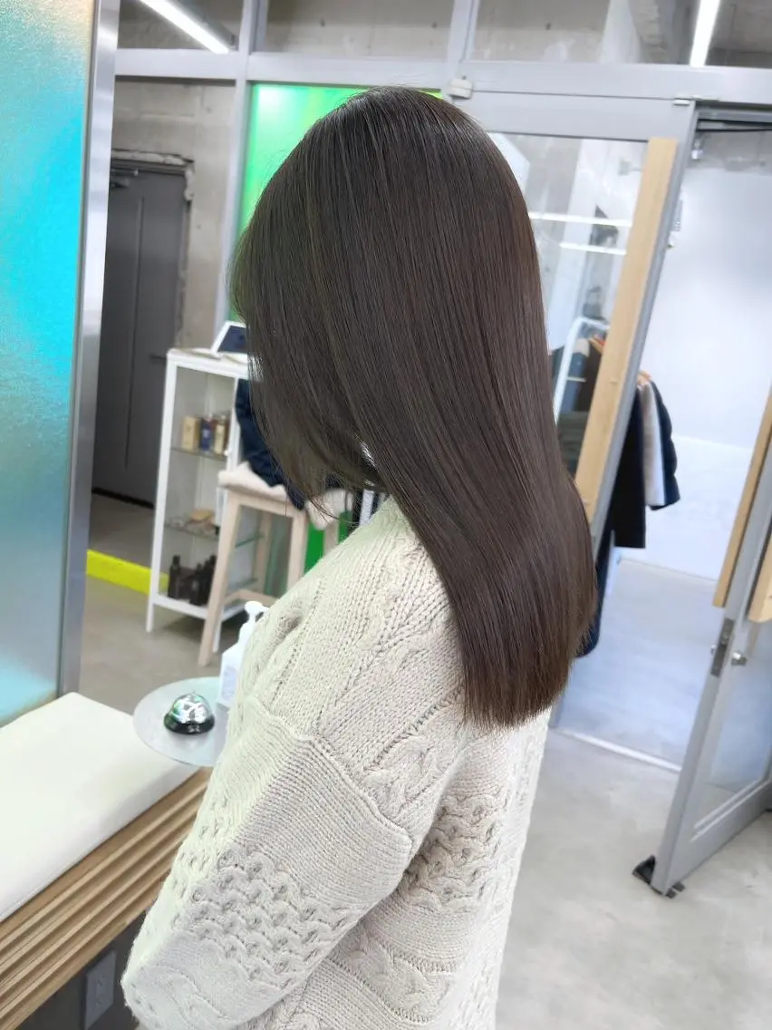 カラー パーマ ヘアアレンジ セミロング アディクシーカラー ケアカラー 髪質改善 トリートメント ストレートパーマ カット 縮毛矯正 トリートメント 【ヘアケア特化型】 newi天王寺のヘアスタイル