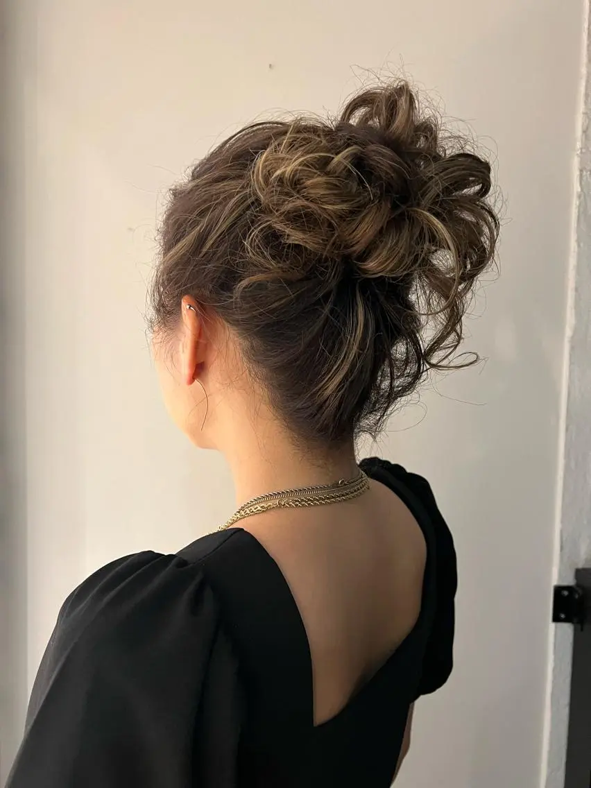 セミロング カラー パーマ ヘアアレンジ ヘアセット 🎨カラー満足度 500%💫ヅル💫のヘアスタイル
