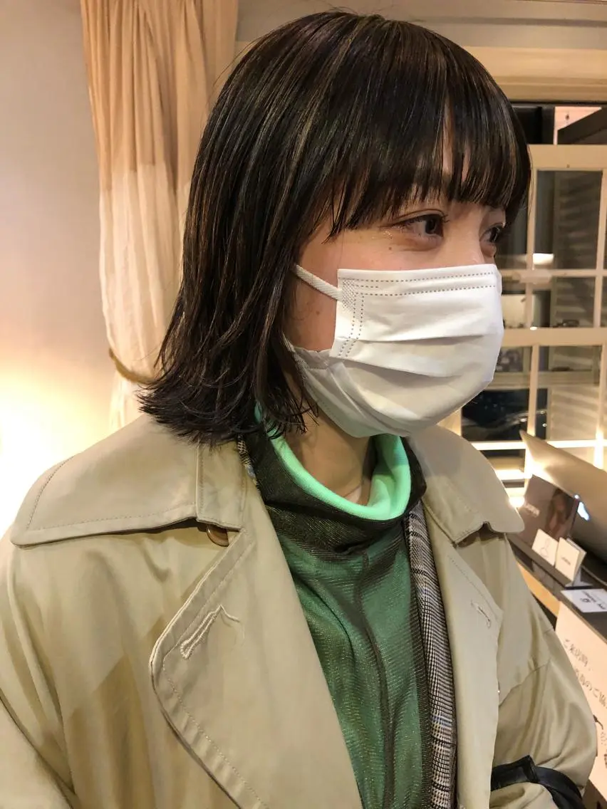 ミディアム カラー eri kinjoのヘアスタイル