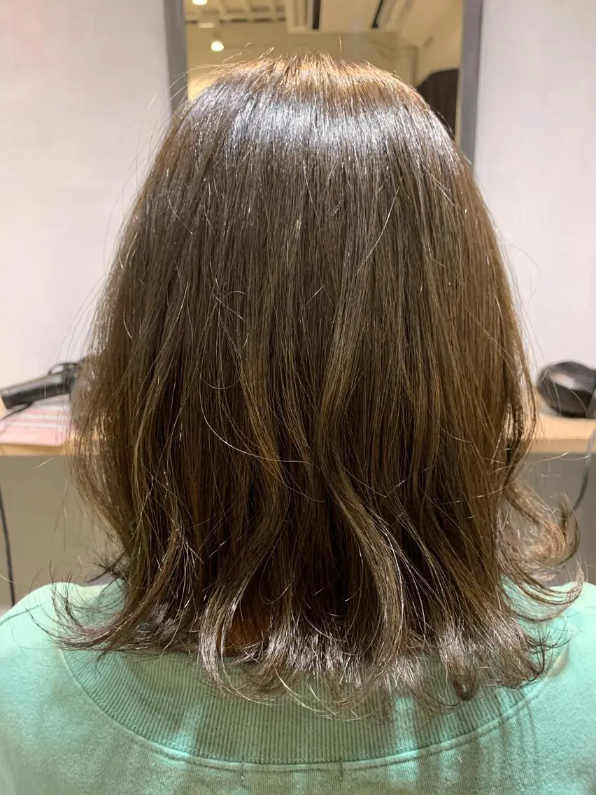 ミディアム カット ヘアカラー トリートメント katsuya hiroのヘアスタイル