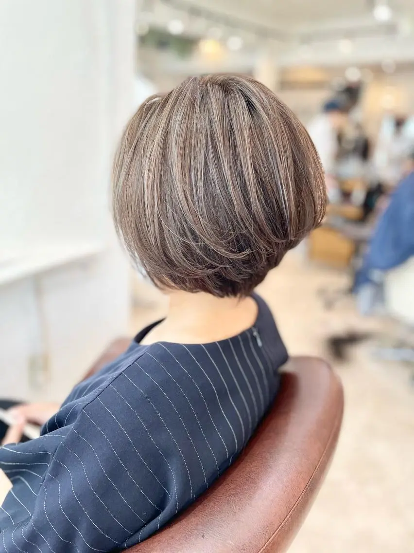 ショート ハイライト カット ヘアカラー トリートメント 🌱工藤たいかい Lost  Cityのヘアスタイル
