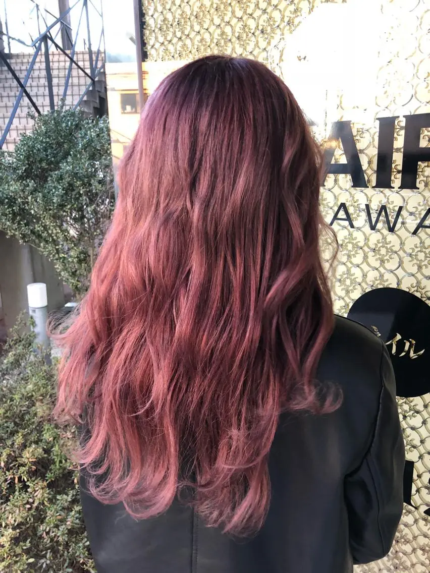 セミロング カラー ダブルカラー ピンクカラー パープルカラー BREK 袋井店のヘアスタイル