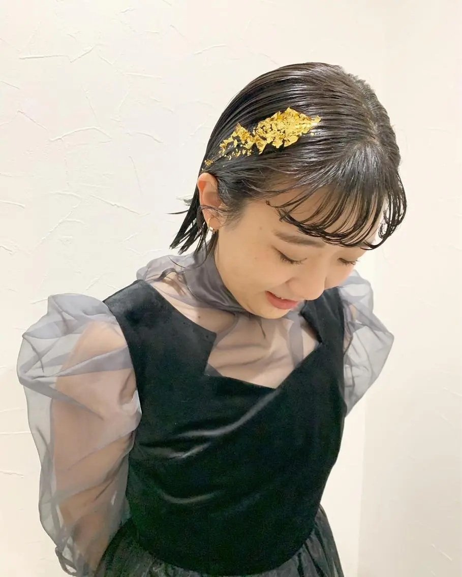 ミディアム ヘアアレンジ 着付け SAKINO ベージュカラーのヘアスタイル