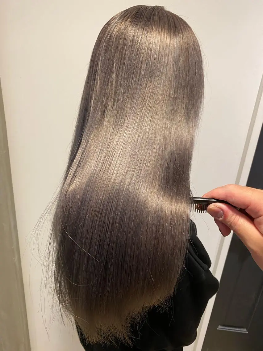 セミロング カット ヘアカラー 大内田 凌馬のヘアスタイル