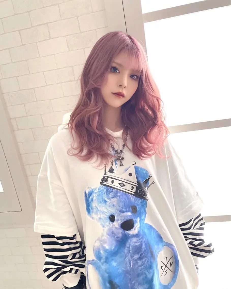 ロング カラー ベージュカラー ブリーチ ピンクカラー ピンクベージュ ヘアカラー トリートメント レイヤー/ウルフ ハイトーンhiroのヘアスタイル