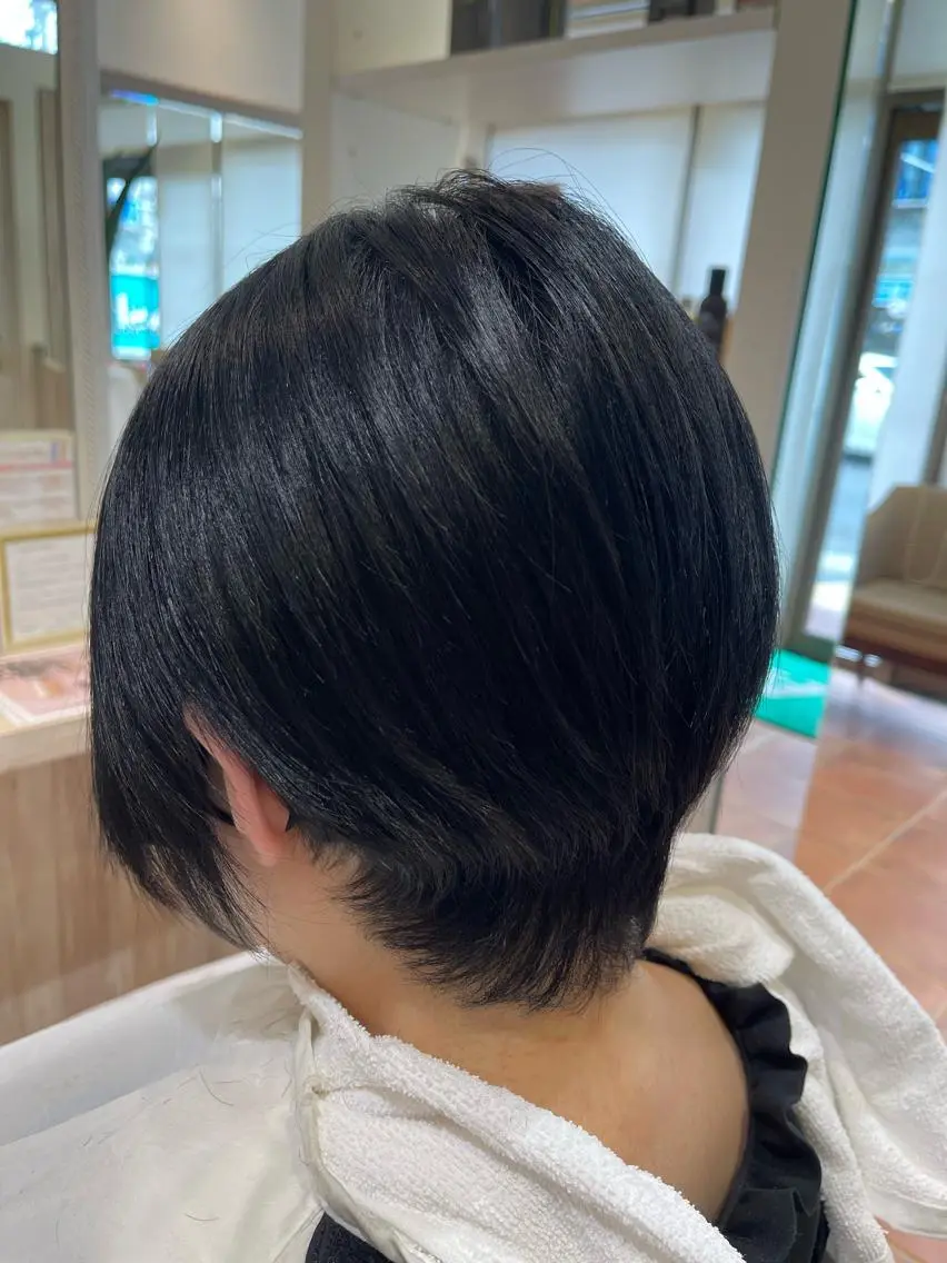 ショート ☘️お悩み解決☘️ 岡部恒輝のヘアスタイル