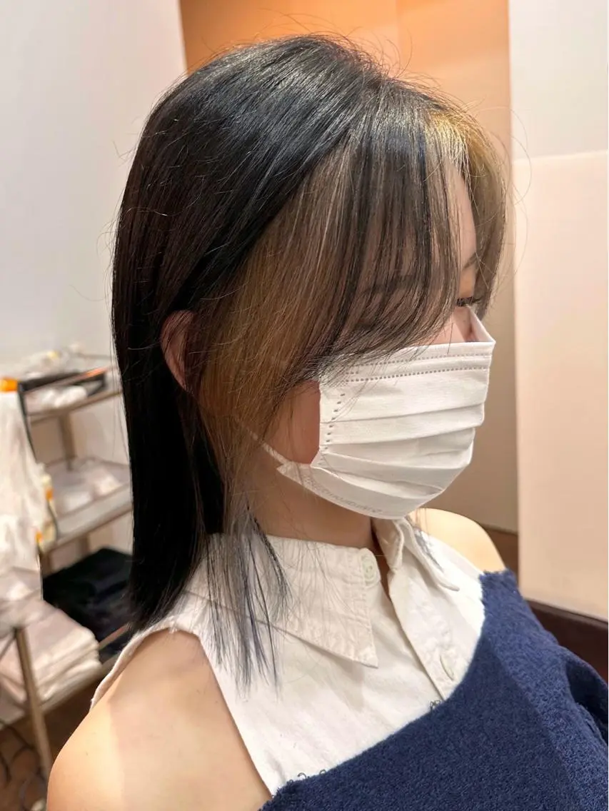 ミディアム カラー 切りっぱなしボブ ブリーチ イヤリングカラー ボブ 韓国風ヘア カット ヘアカラー 新宿御苑前/新宿 Ryuseiのヘアスタイル